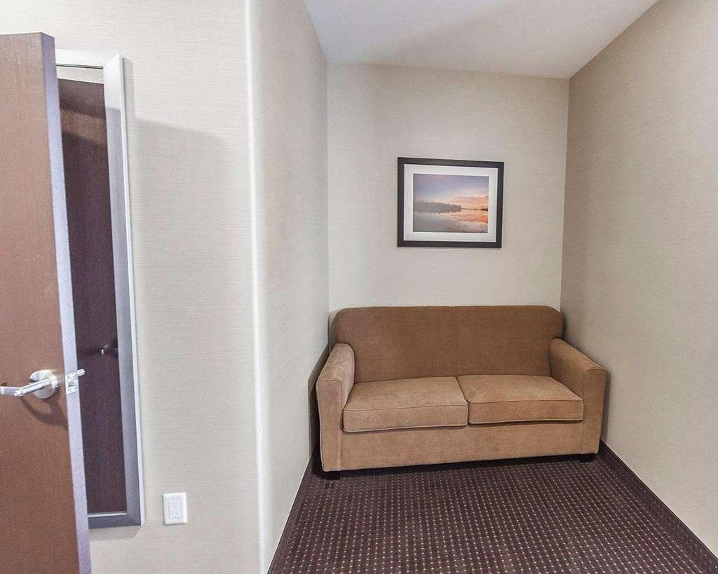 Comfort Inn & Suites Bonnyville Quarto foto