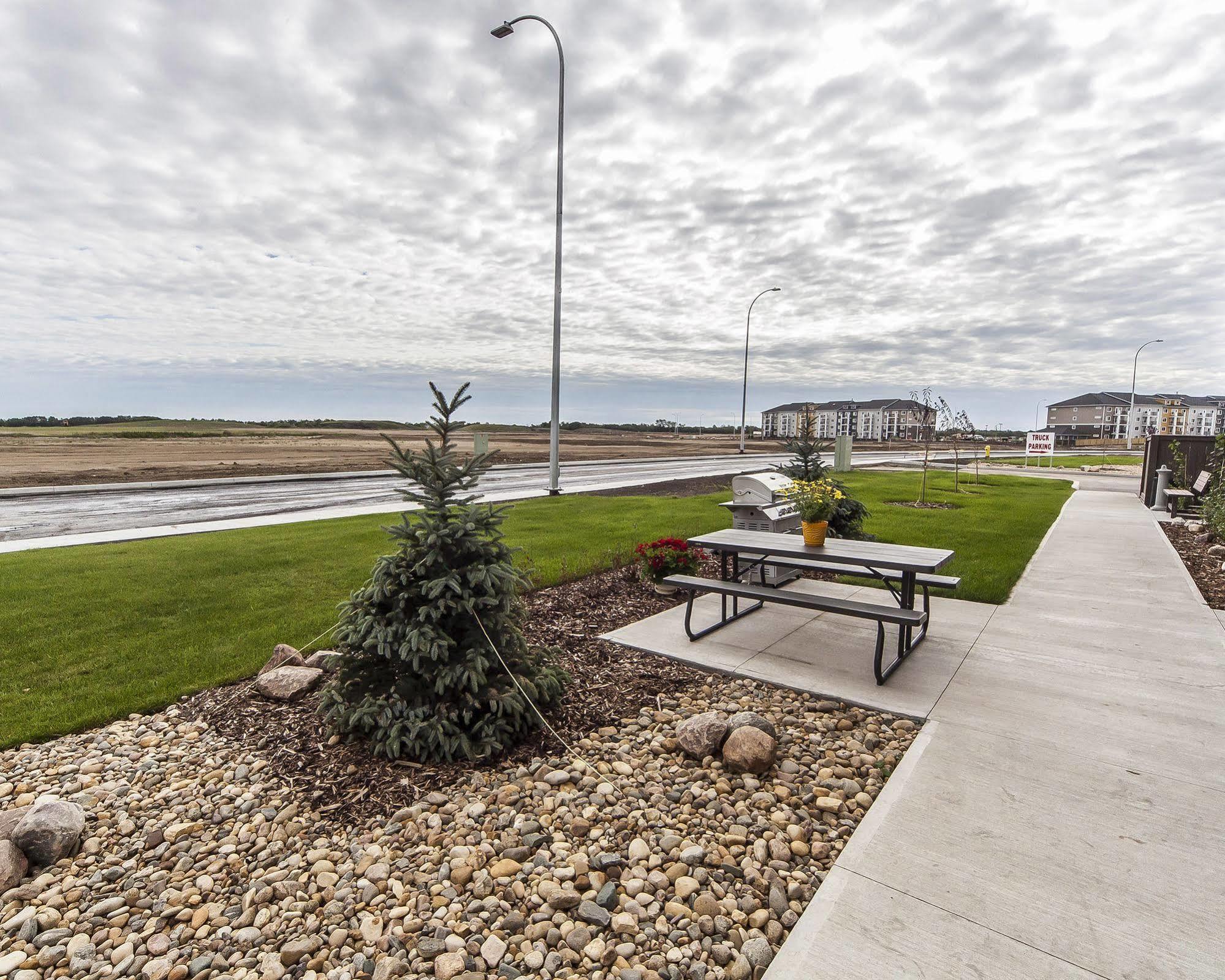 Comfort Inn & Suites Bonnyville Exterior foto